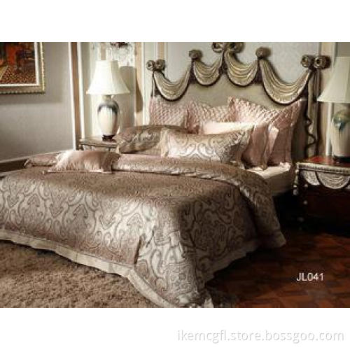 Classical Natural Mulberry Silk Luxury Bed Sets Grey With G